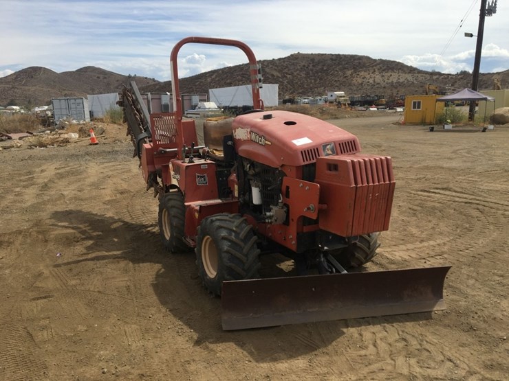 2015-ditch-witch-rt45-image-2