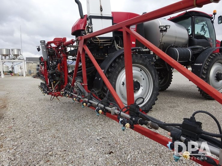 2019-case-ih-patriot-3340-image-50