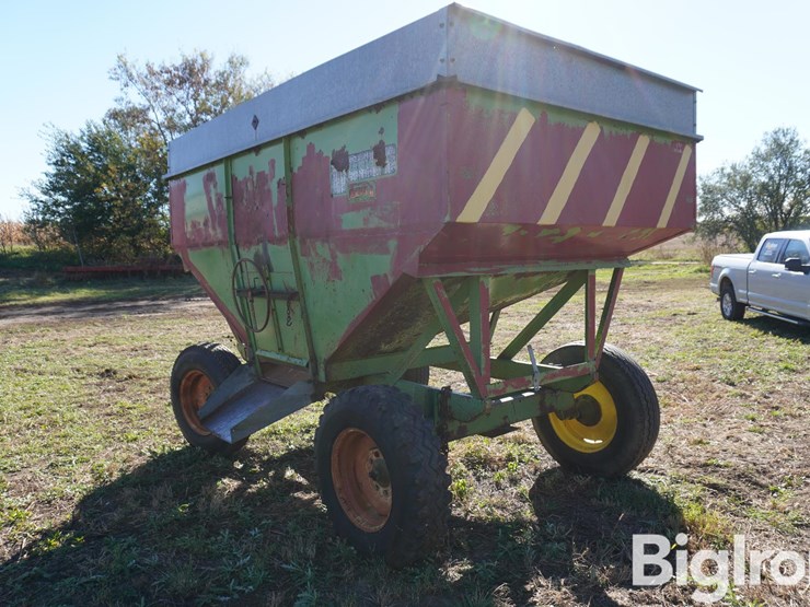 john-deere-1075-image-7