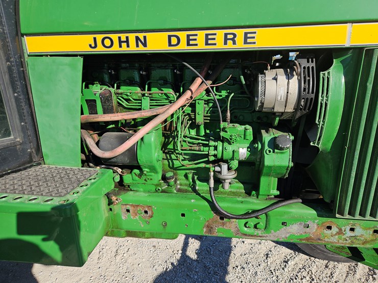 1974-john-deere-4230-image-4