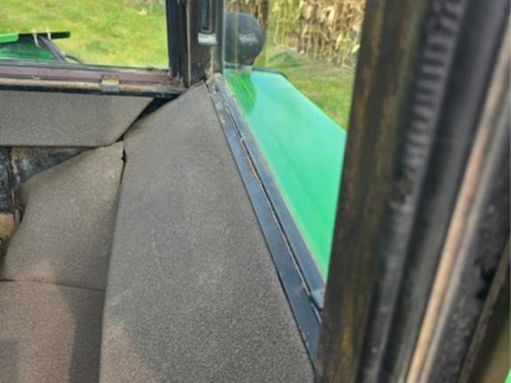 john-deere-4455-image-22