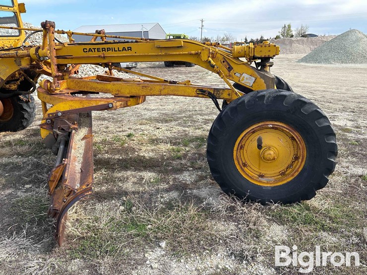 1958-caterpillar-12-image-11