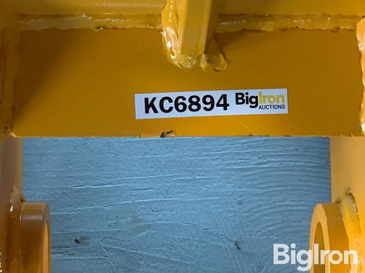 caterpillar-305-image-5