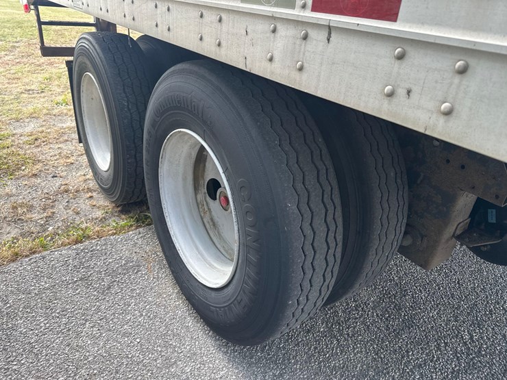 2012-great-dane-refrigerated-image-5