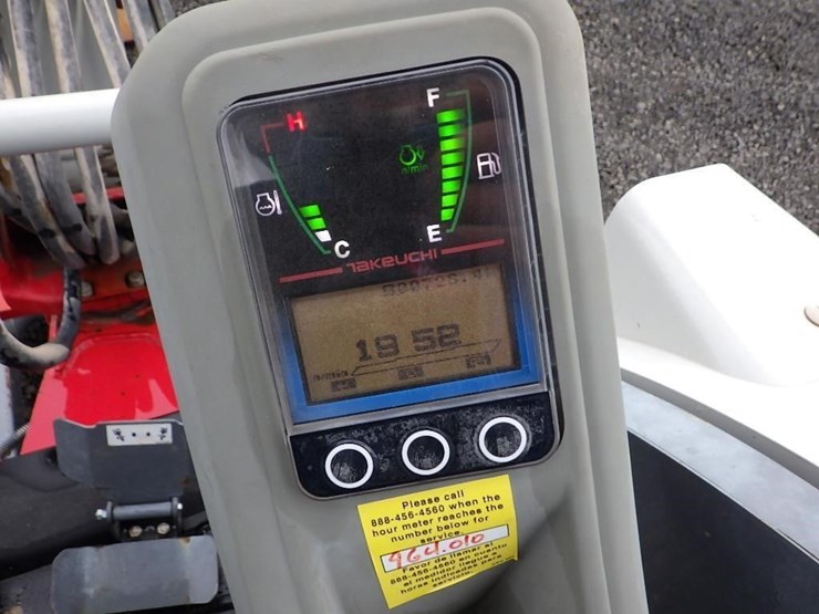 takeuchi-tb230-image-31