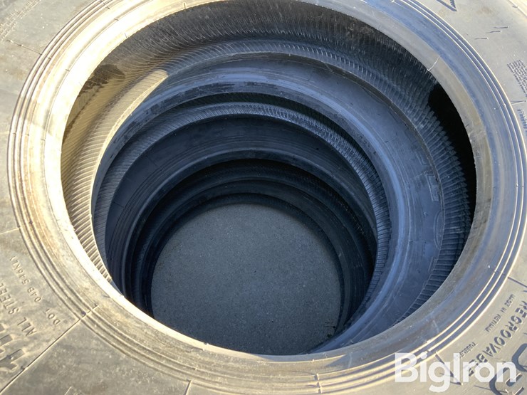 11r24.5-pivot-tires-image-13