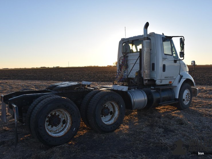 2007-international-8600-image-5