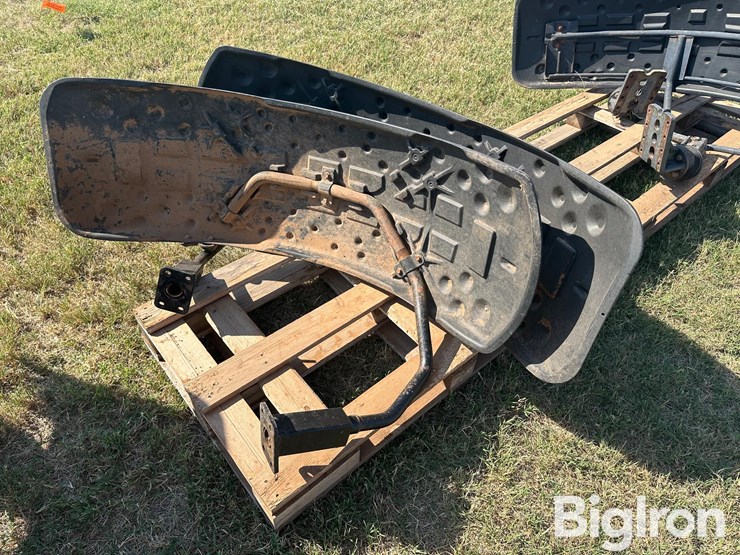 john-deere-8245r-image-1