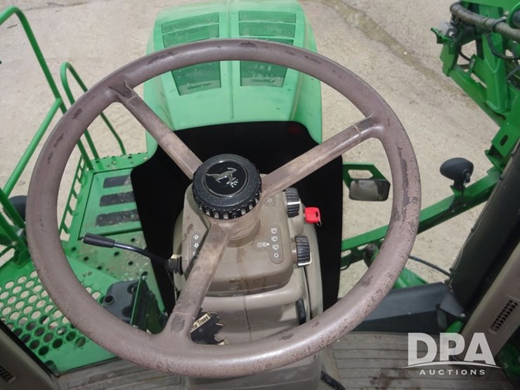 2017-john-deere-r4038-image-126