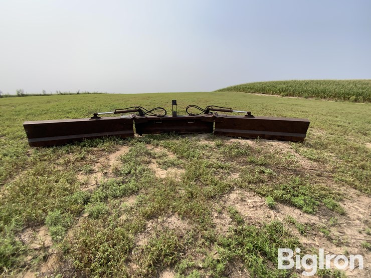 3-pt-manure-pusher-image-2