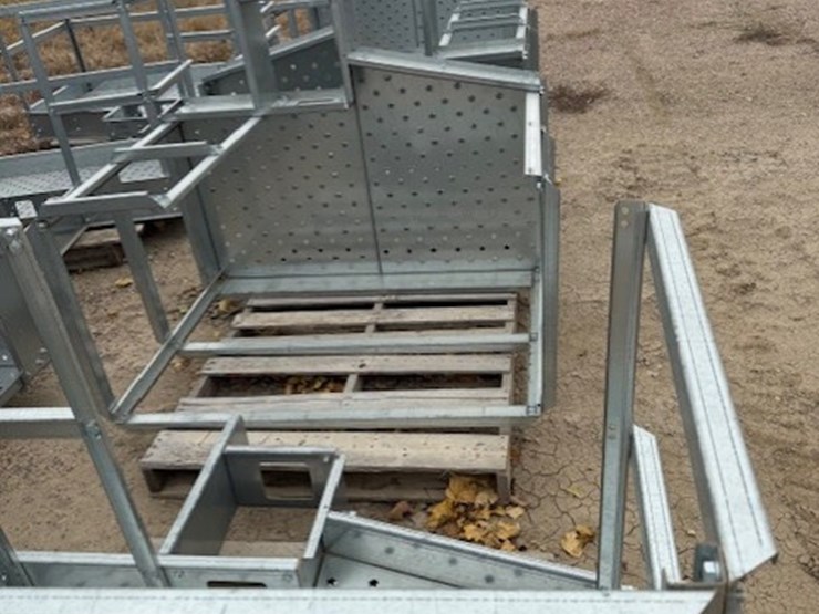 5-galvanized-platforms-(pd5315)-image-6