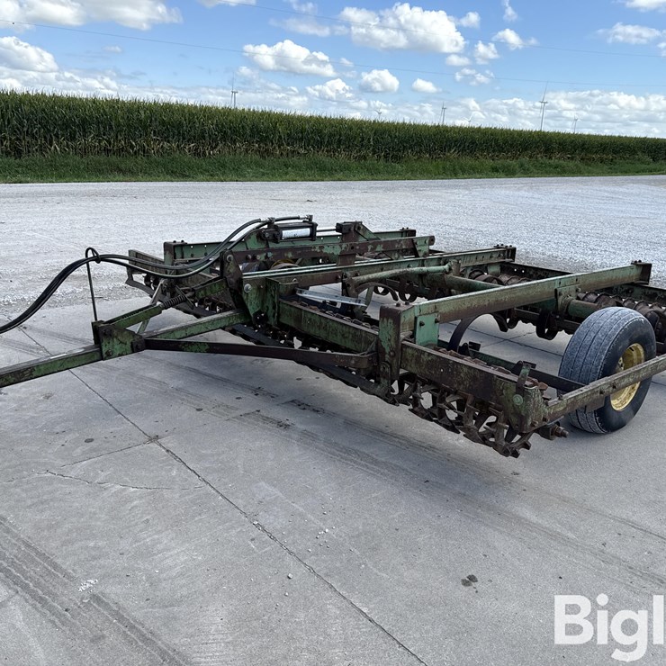 John Deere Cultipacker