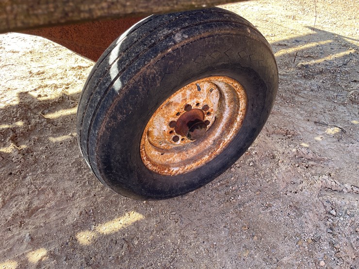 #5925-•-16'-hay-rack-image-11