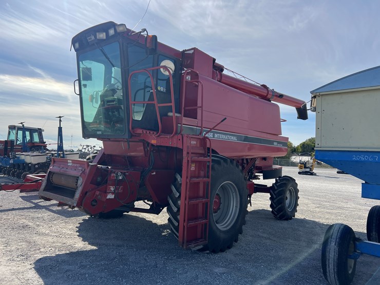 case-ih-1680-image-33