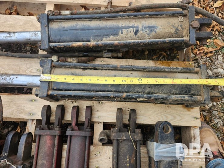 (9)-hydraulic-cylinders-(ed5277)-image-5