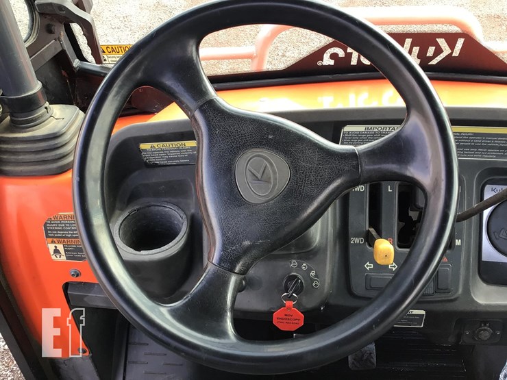 2010-kubota-rtv900g-image-14