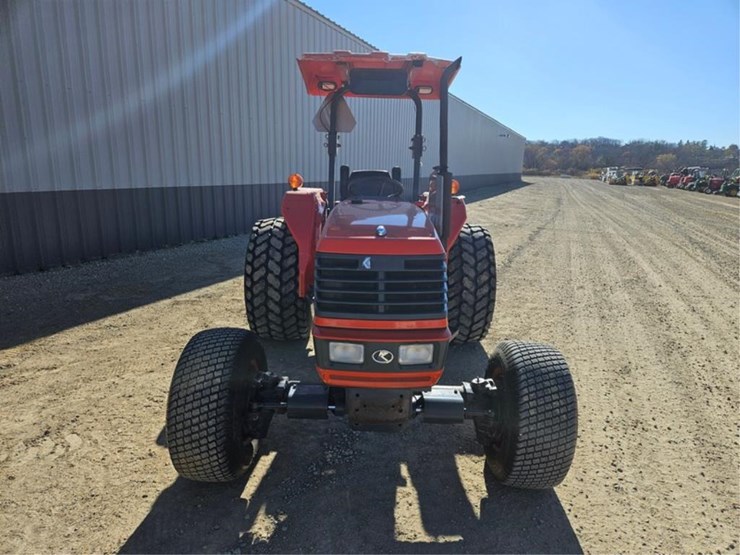 kubota-m5700-image-8