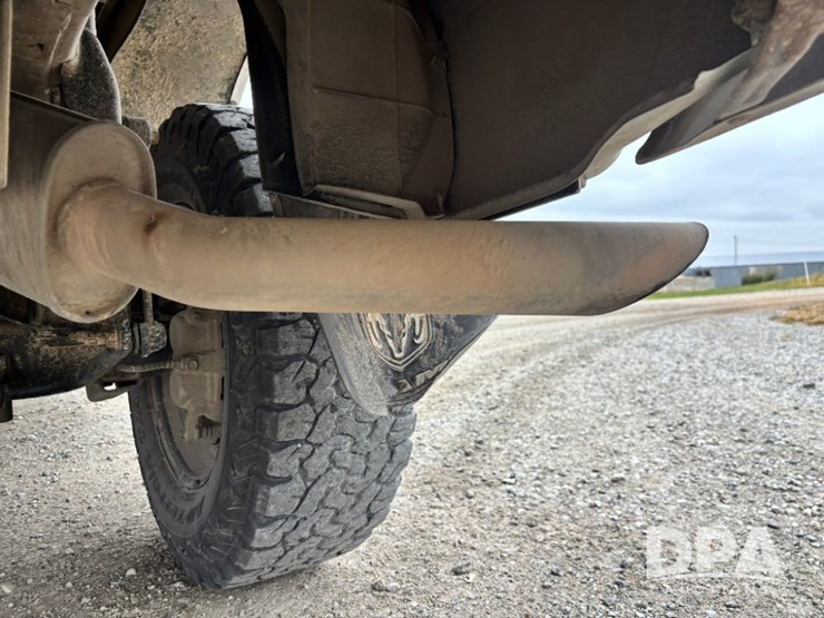 2017-ram-2500-heavy-duty-slt-4x4-pickup-(gp11747,-unit-98702)-image-37