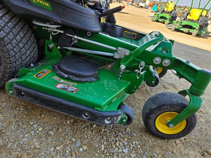 2022-john-deere-z930m-image-10