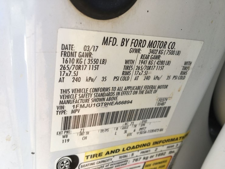 2017-ford-expedition-image-14