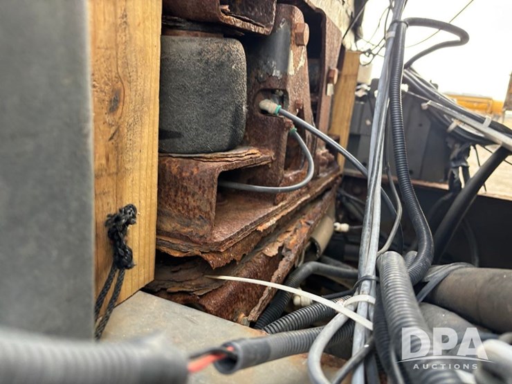 2014-ag-chem-rg1100-image-81