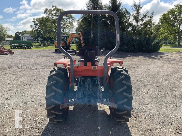 kubota-l2900-image-4
