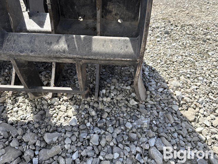 quick-attach-grapple-image-11