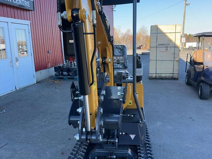 2025-agt-mx12z-mini-excavator-image-2