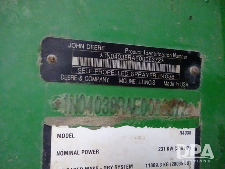 2015-john-deere-r4038-image-136