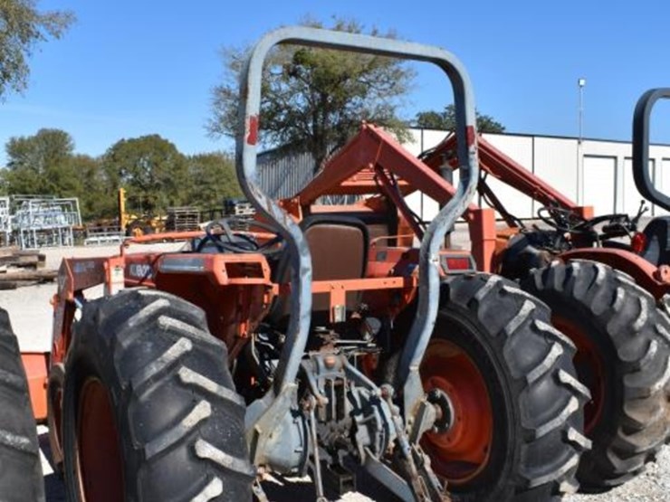 kubota-l4300e-tractor-w/-loader-(serial-#-___857)-(showing-appx-1,247-hours-image-10