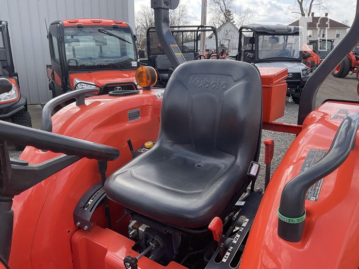 2018-kubota-l4701-image-17