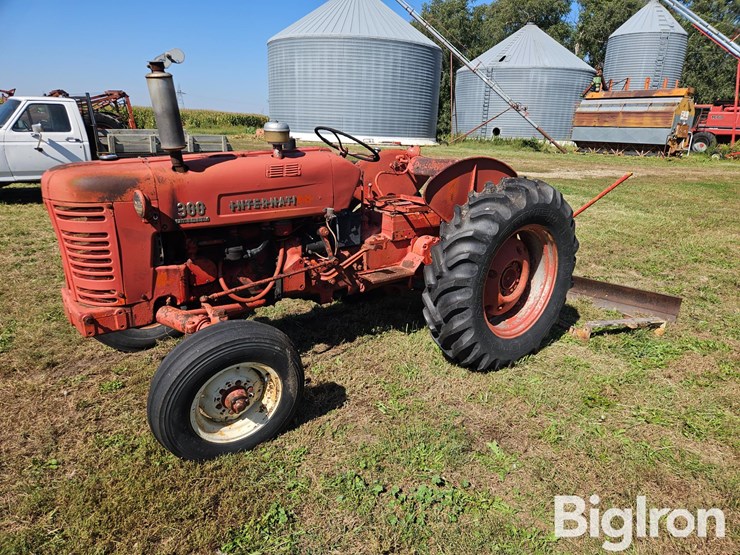 international-300-image-10