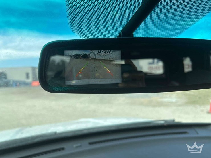 2013-ford-explorer-image-23