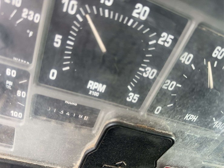 1997-international-4900-image-26