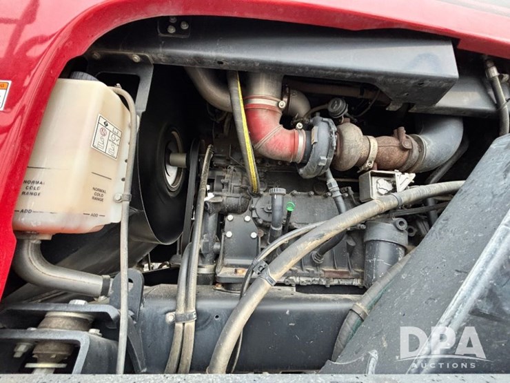 2019-case-ih-patriot-4440-image-42