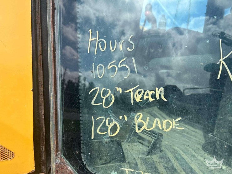 2013-deere-650k-image-22