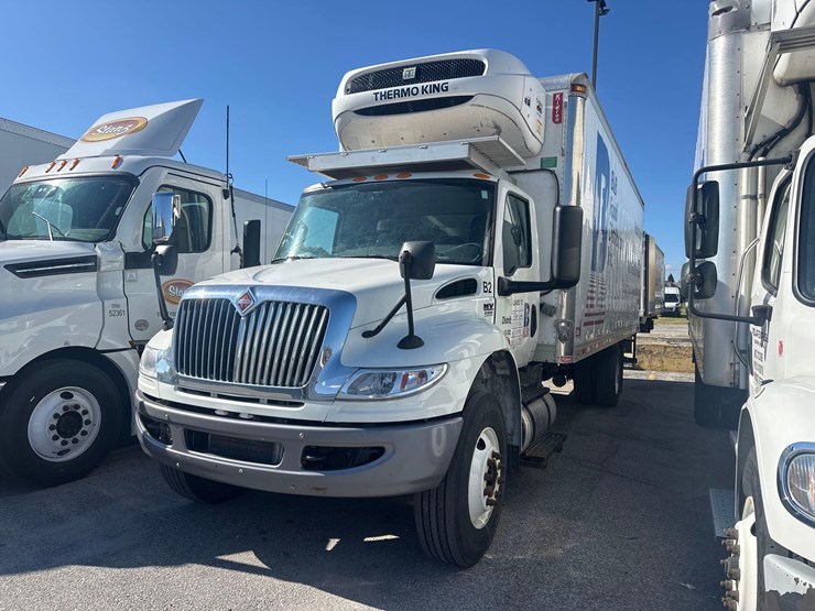 2022-international-mv607-image-1