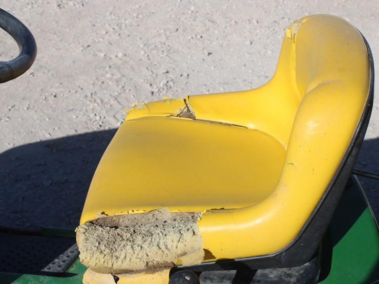 john-deere-la105-image-10