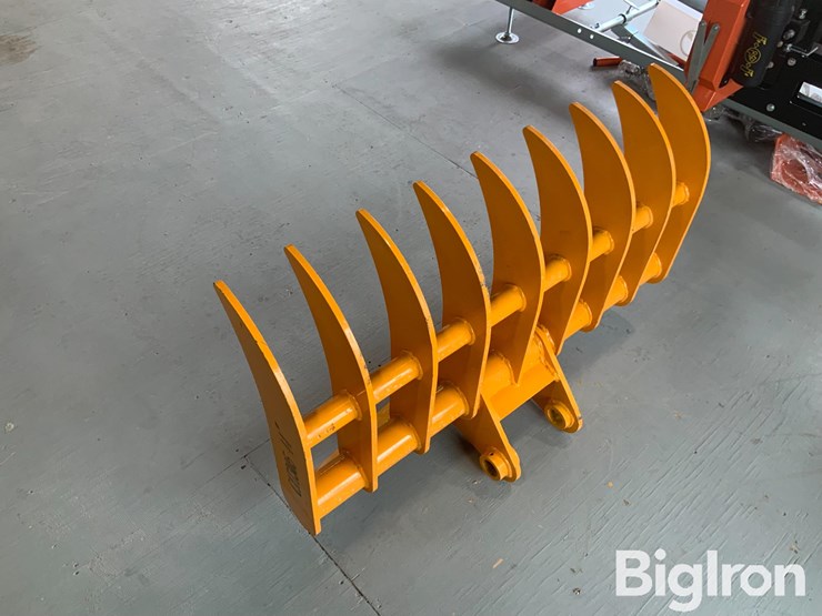 caterpillar-305-image-1