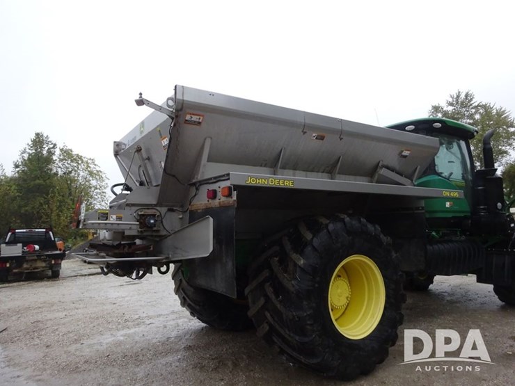 2018-john-deere-f4365-image-58