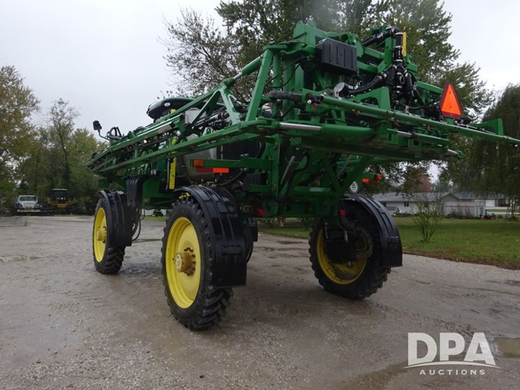 2015-john-deere-r4038-image-30