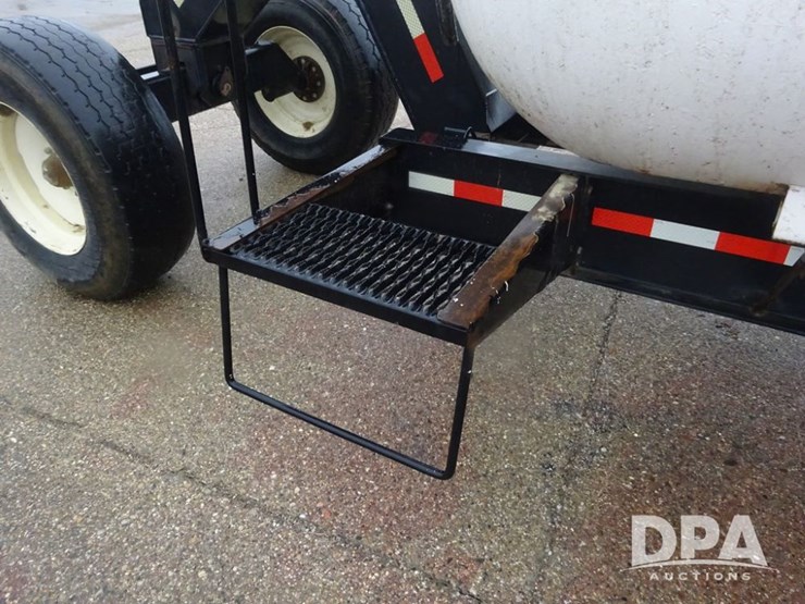 double-nh3-nurse-tanks-(pz14083,-unit-96111,-tank-4)-image-31