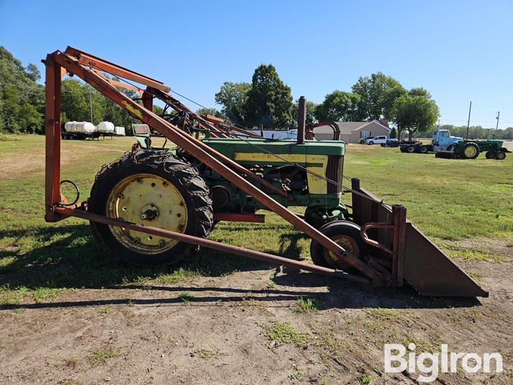 1958-john-deere-720-image-5