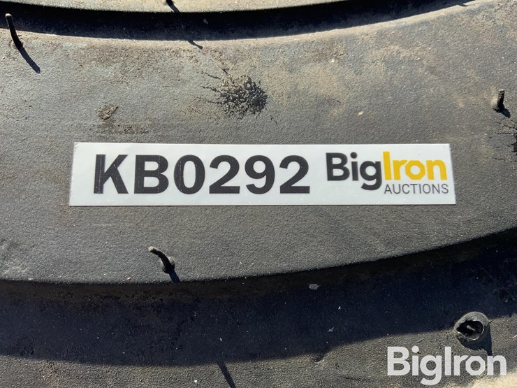 bkt-powertrax-hd-10-16.5-skid-steer-tires-image-15