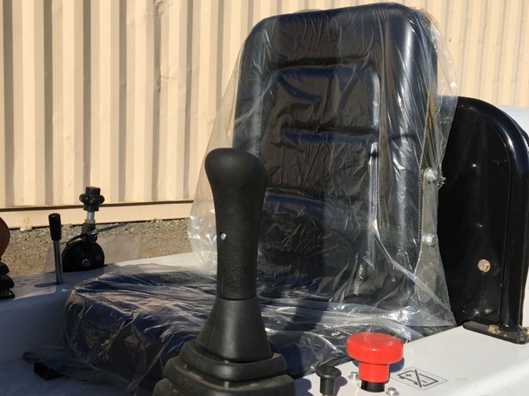 unused-2025-digswift-ds-ss90pro-ride-on-compact-image-6