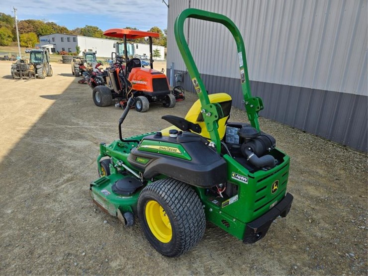 2016-john-deere-z960r-image-3