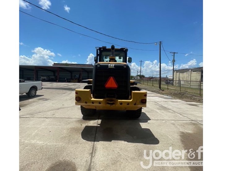 2014-caterpillar-938k-image-3