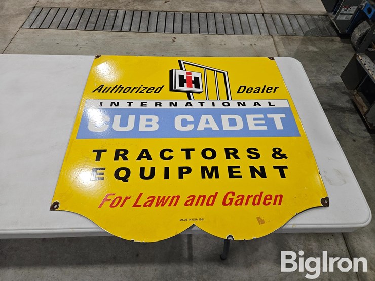 international-cub-image-8