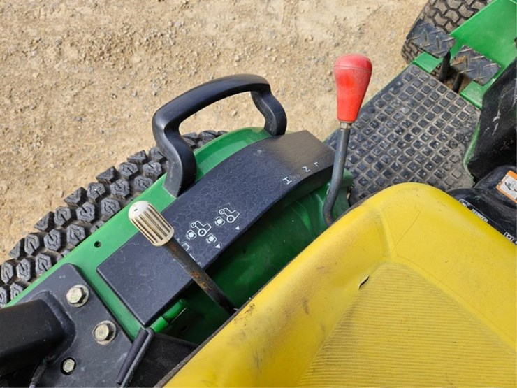 john-deere-4100-image-21