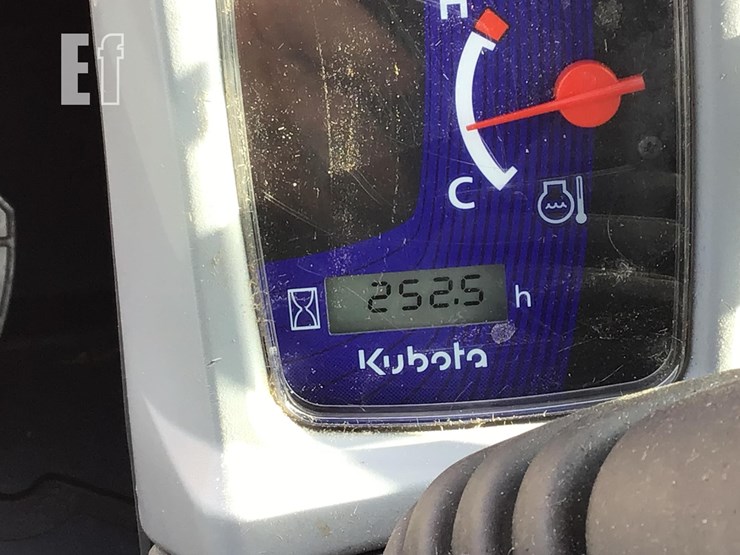 2024-kubota-svl97-2-image-11